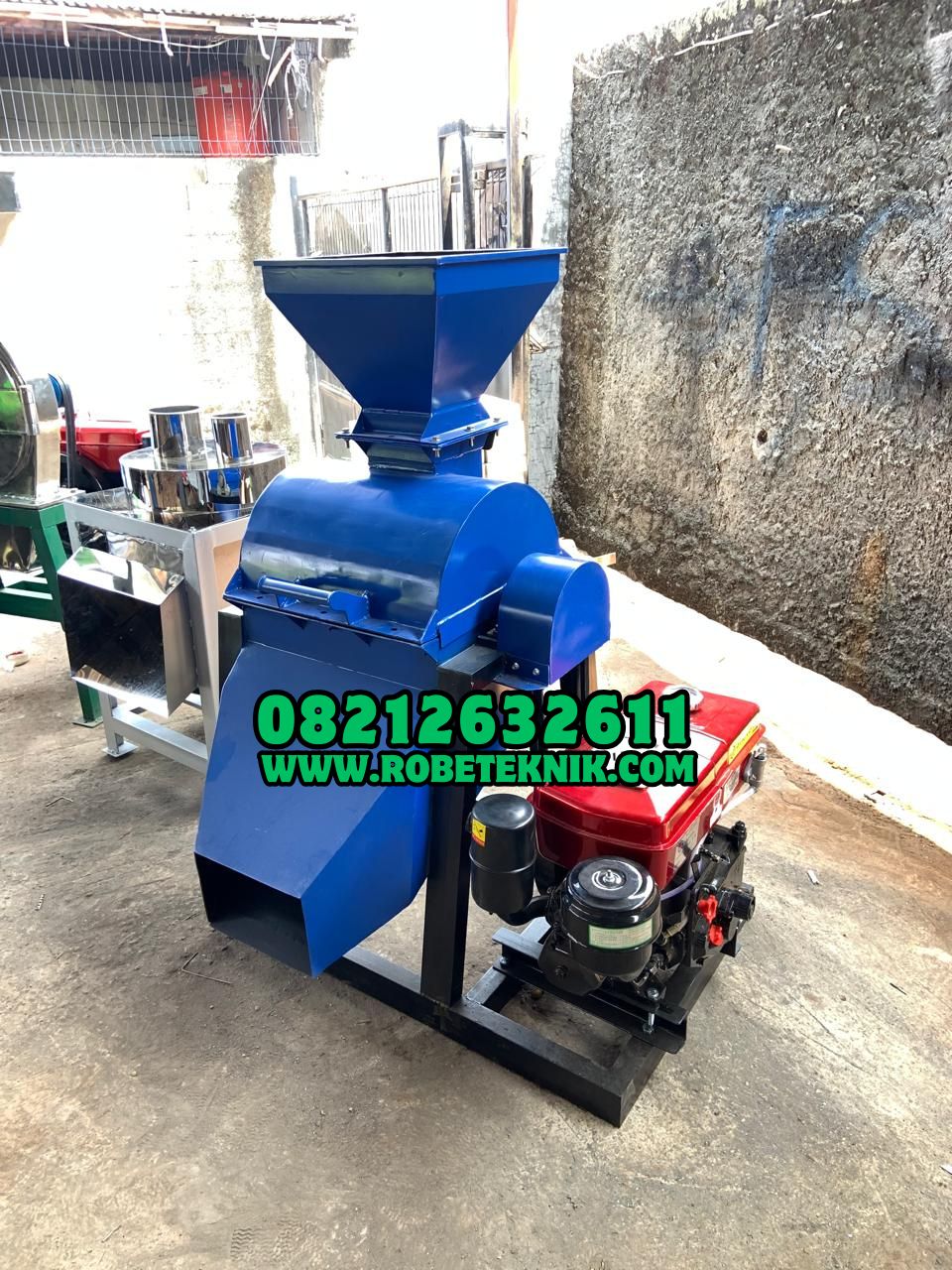 Mesin Penggiling Pakan Ternak | Hammer Mill Besi