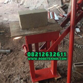 Cetakan Batako Manual Hand Press Ukuran 25x12x10 cm